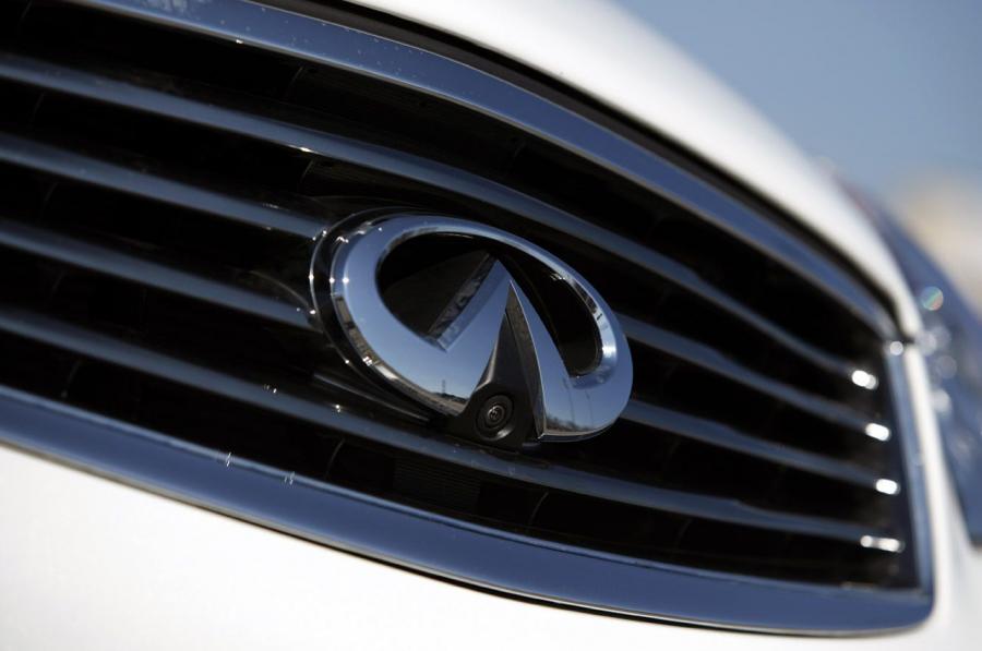  Infiniti EX35 2012 года  (фото 3 из 42)